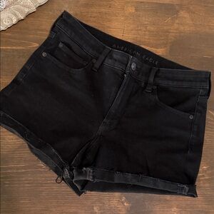 American Eagle hi rise shortie 12